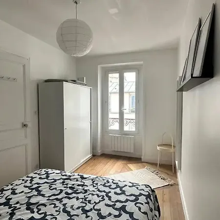 Charming Modern In With Views *